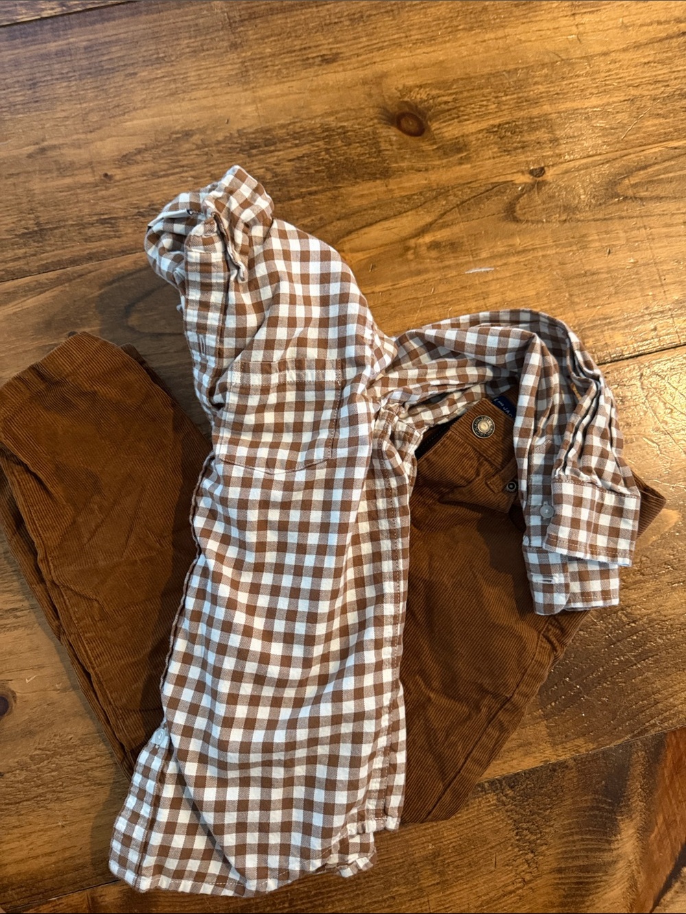 Boys Brown Gingham Button-Up Shirt - Classic Casual Style
